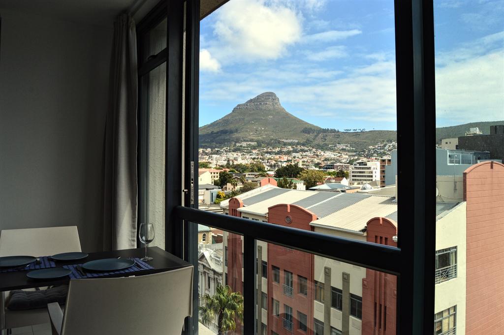 Urban Oasis At The Four Seasons Leilighet Cape Town Eksteriør bilde
