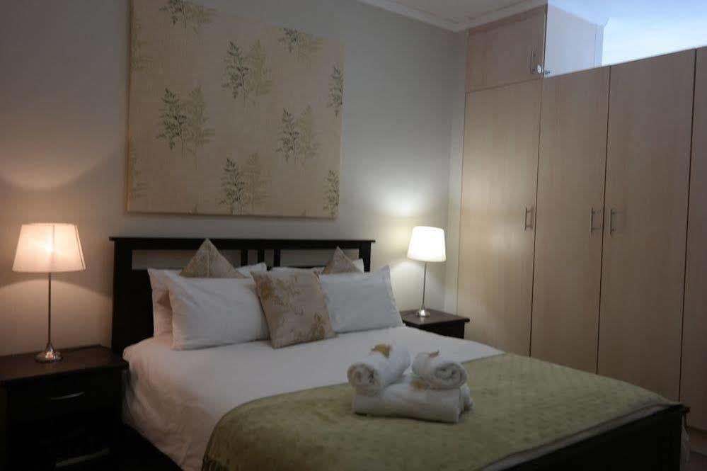 Urban Oasis At The Four Seasons Leilighet Cape Town Eksteriør bilde