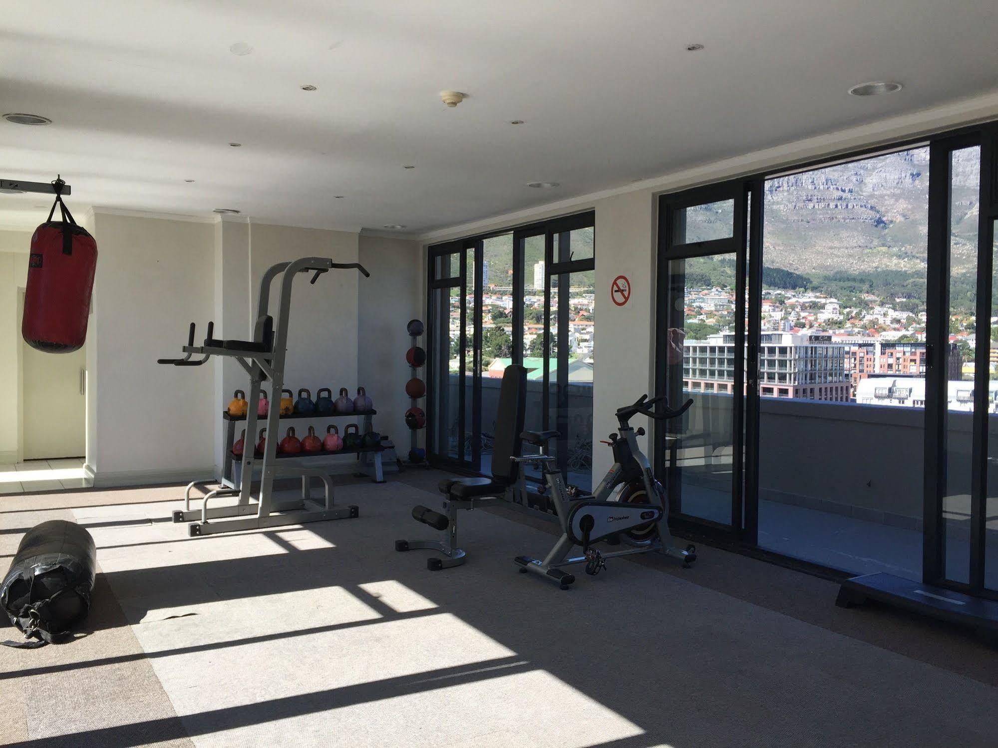 Urban Oasis At The Four Seasons Leilighet Cape Town Eksteriør bilde