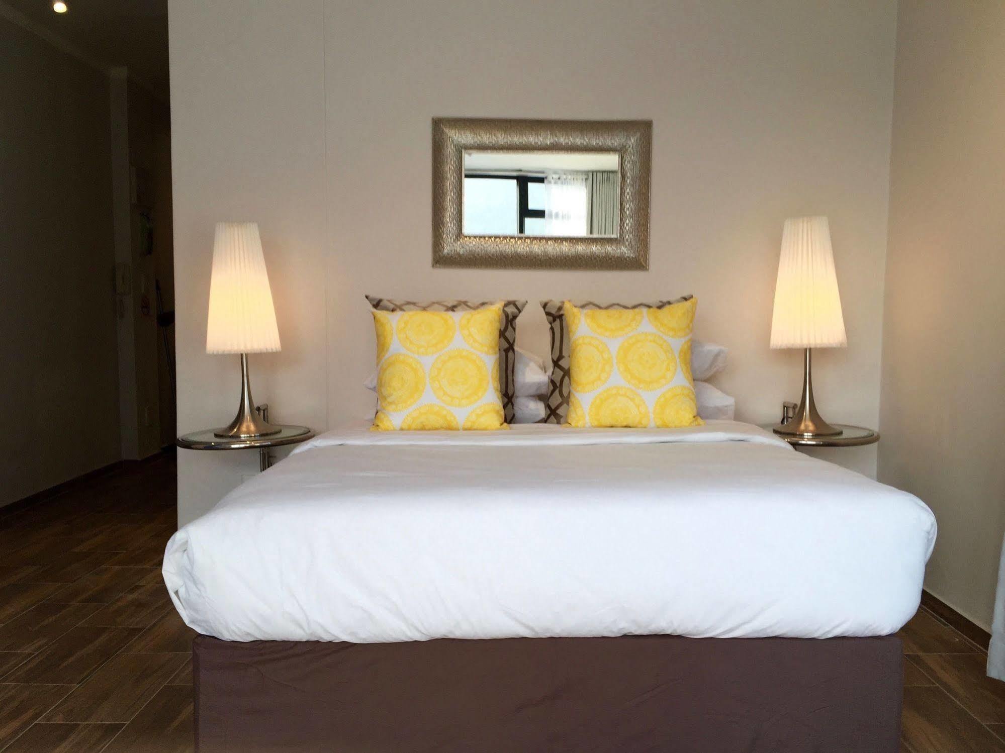 Urban Oasis At The Four Seasons Leilighet Cape Town Eksteriør bilde
